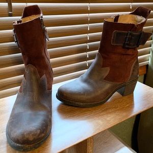 Olukai Ka’iulani boots
